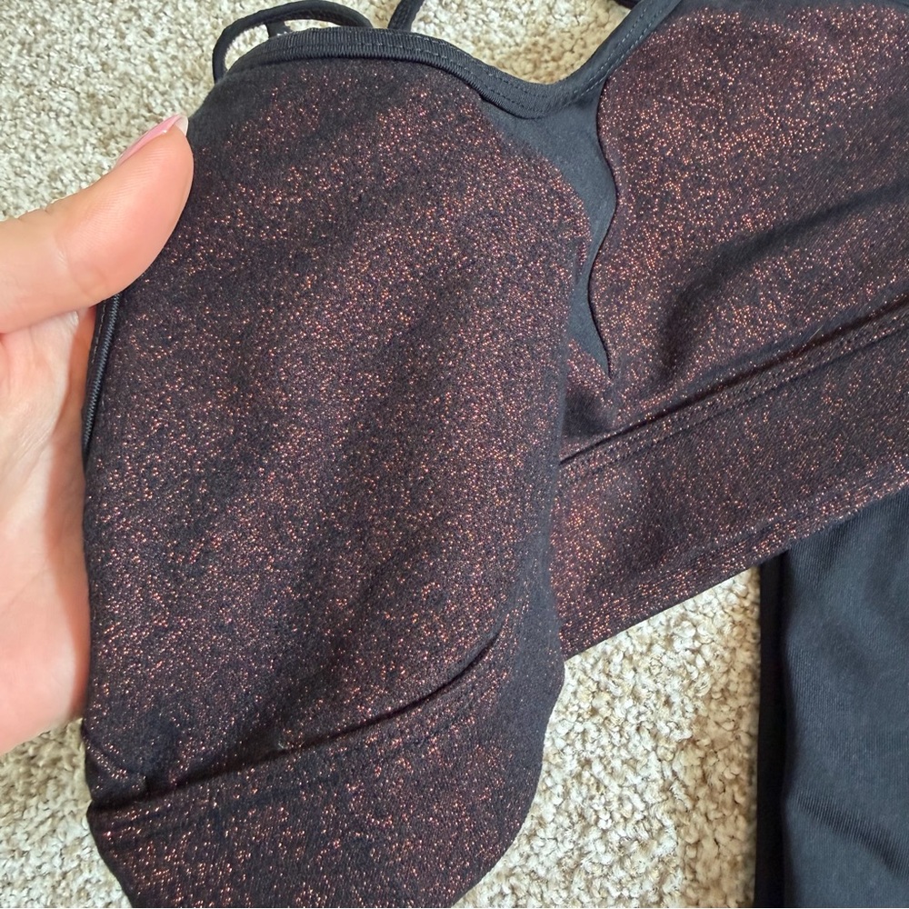 Lurex Shimmer Workout Set - Picture 2 of 3